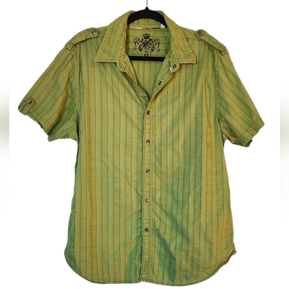 CLOSET CLEAROUT! Guess Green Striped Men's Short Sleeve Button Up Shirt, Size XL